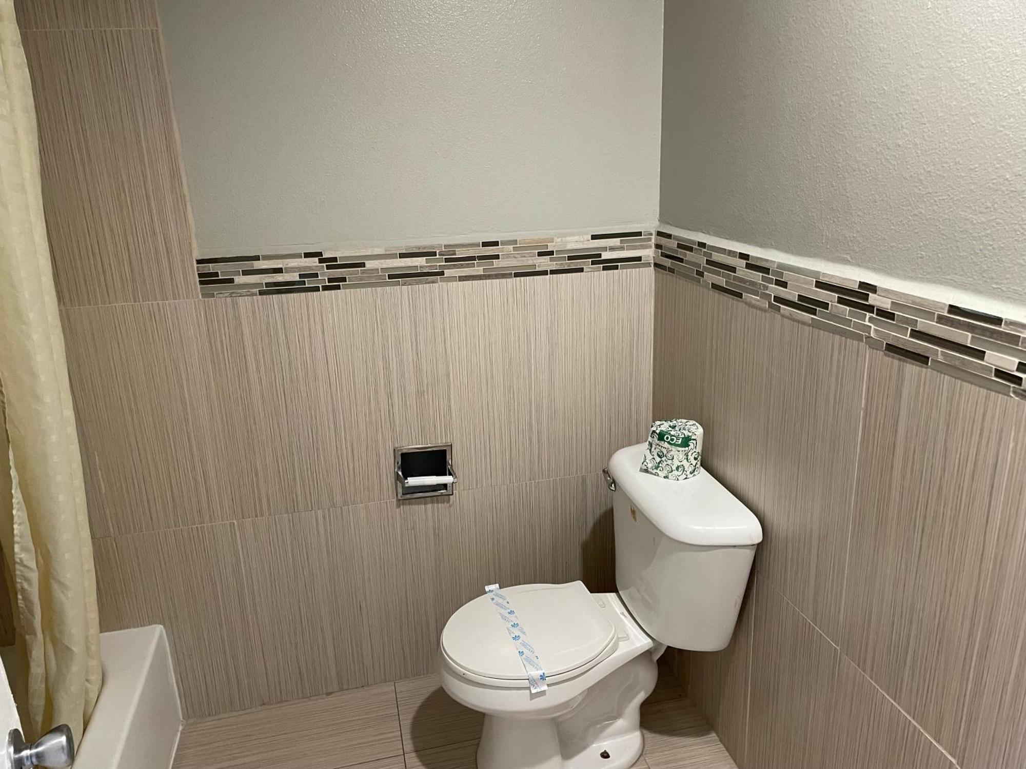 Passport Inn&Suites Corona Extérieur photo